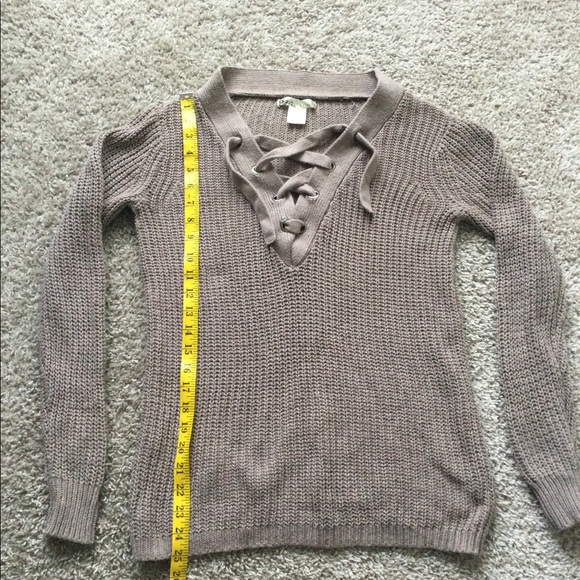 Sweater - Picture 8 of 14